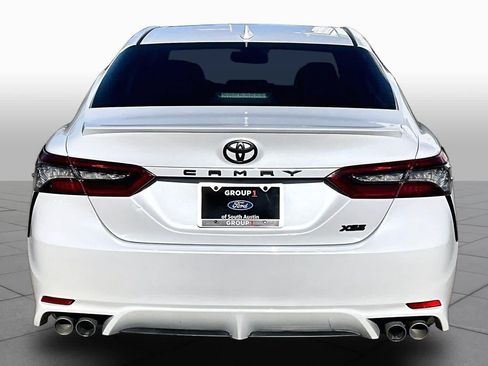 Used 2021 Toyota Camry XSE FWD image 5