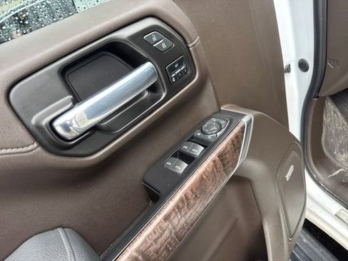 Used 2021 GMC Sierra 1500 Denali w/ Denali Ultimate Package image 14