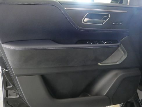 New 2026 INFINITI QX80 4WD image 13