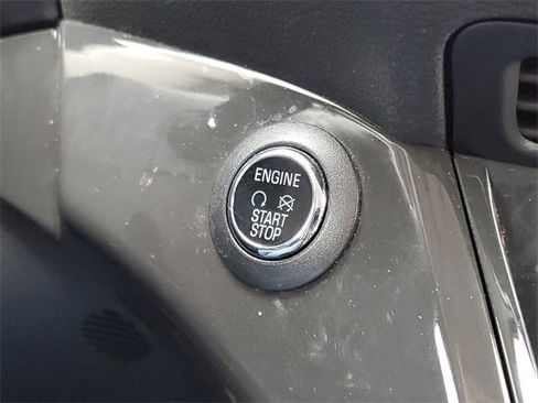 Used 2016 Ford Escape Titanium image 16