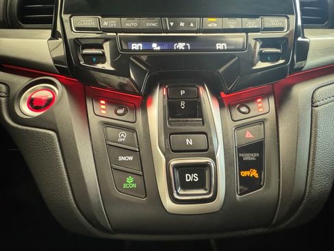 Used 2023 Honda Odyssey Sport image 40