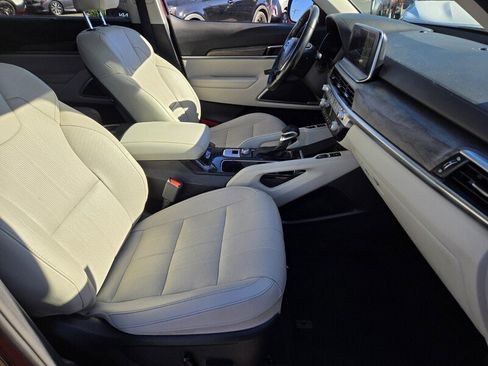 Used 2020 Kia Telluride EX w/ Towing Package FWD image 16