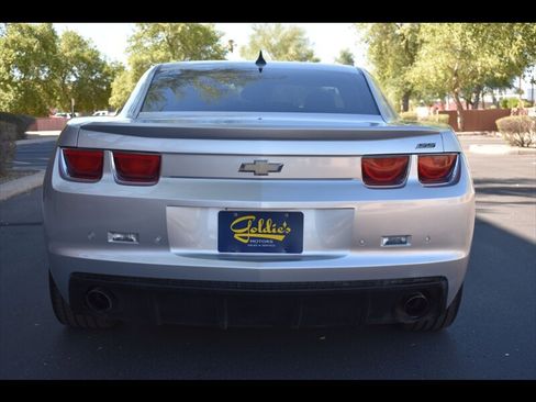 Used 2010 Chevrolet Camaro SS w/ RS Package RWD image 9