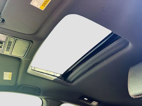 Used 2024 Honda Odyssey Sport image 21