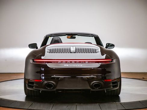 Certified 2022 Porsche 911 Carrera 4S AWD/4WD image 4