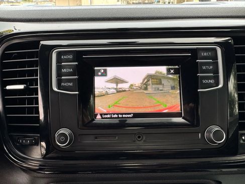 Used 2017 Volkswagen Beetle 1.8T S image 19