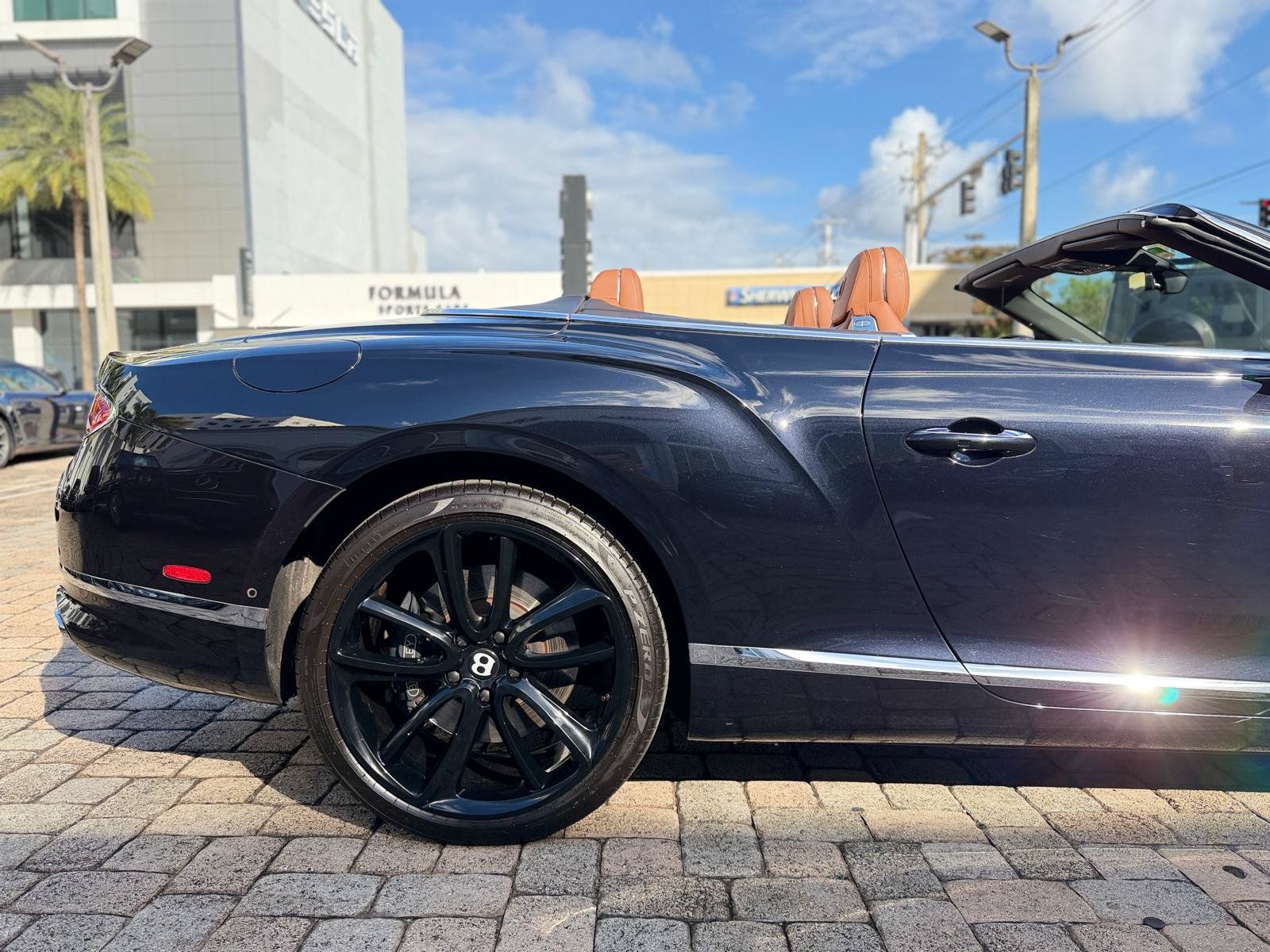 Used 2021 Bentley Continental GT AWD/4WD image 20