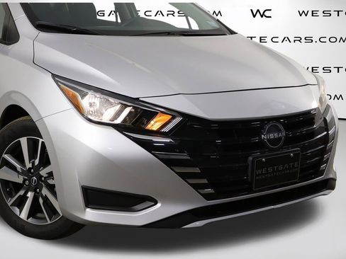 Used 2024 Nissan Versa S w/ S Plus Package image 37