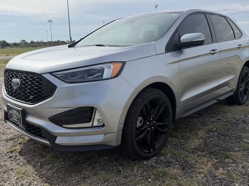 Used 2024 Ford Edge ST w/ Equipment Group 401A AWD/4WD image 13