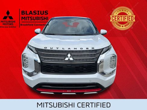 Used 2023 Mitsubishi Outlander 4WD Plug-In Hybrid image 15