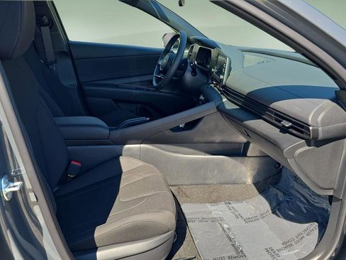 New 2026 Hyundai Elantra Sport FWD image 13