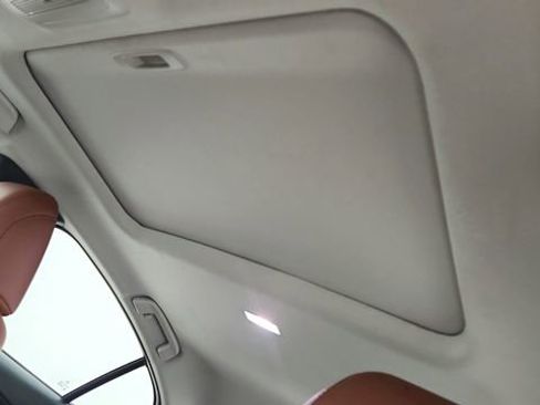 Used 2024 MAZDA MAZDA3 s image 10