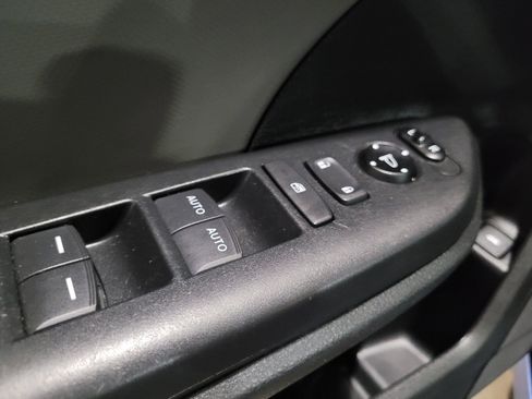 Used 2020 Honda Civic LX image 27