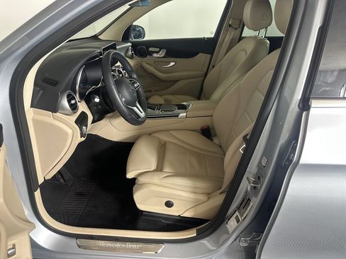 Certified 2021 Mercedes-Benz GLC 300 image 9
