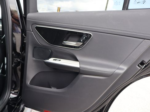 Certified 2026 Mercedes-Benz GLC 300 image 25