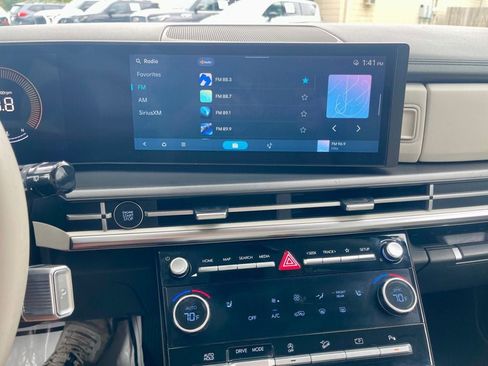 Used 2025 Hyundai Santa Fe SEL image 16