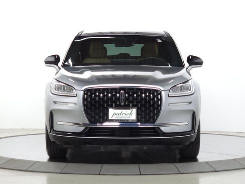 Used 2023 Lincoln Corsair Reserve FWD image 2