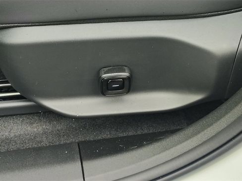 New 2026 Volvo EX30 Plus image 10