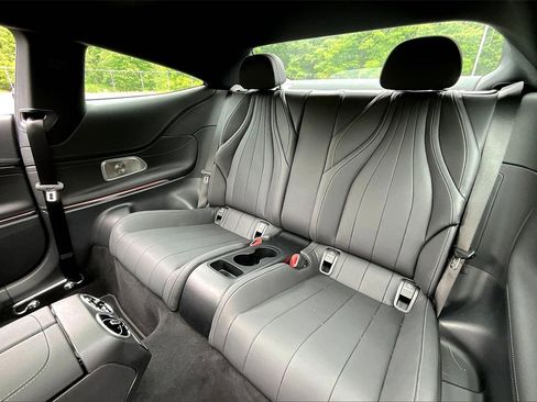 Used 2024 Mercedes-Benz CLE 300 4MATIC Coupe image 28