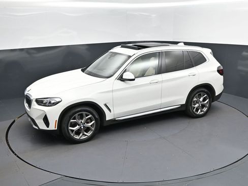 Certified 2024 BMW X3 sDrive30i w/ Convenience Package w/ZPA RWD image 1
