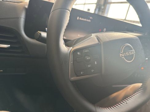 New 2026 Nissan Sentra SR w/ Floor Mat Package image 13