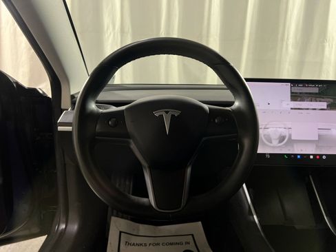 Used 2018 Tesla Model 3 Long Range image 22