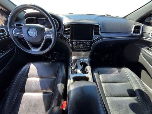 Used 2019 Jeep Grand Cherokee Limited image 13