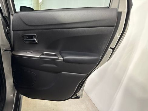 Used 2025 Mitsubishi Outlander Sport ES AWD/4WD image 26
