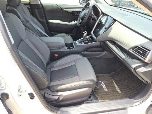 Used 2025 Subaru Outback Onyx Edition AWD/4WD image 15