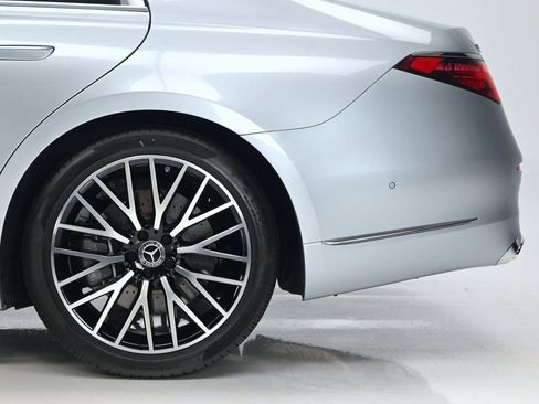 Used 2023 Mercedes-Benz S 580 4MATIC Sedan image 31