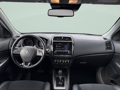 Used 2024 Mitsubishi Outlander Sport SE image 26