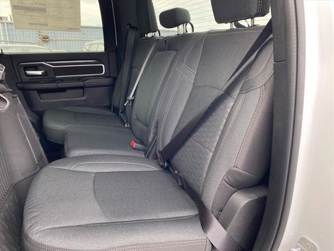 New 2026 RAM 2500 Big Horn AWD/4WD image 13