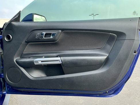 Used 2015 Ford Mustang Coupe w/ Equipment Group 051A image 25