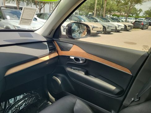 Used 2023 Volvo XC90 B6 Plus w/ Protection Package Premier AWD/4WD image 16