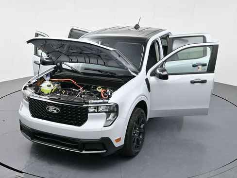 New 2025 Ford Maverick XLT w/ Equipment Group 301A image 52