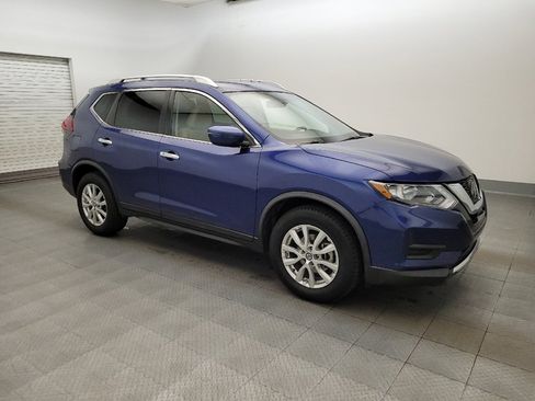 Used 2020 Nissan Rogue SV FWD image 11