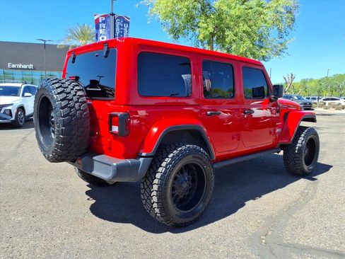 Used 2020 Jeep Wrangler Unlimited Sahara w/ Uconnect 4C Nav & Sound Group image 5