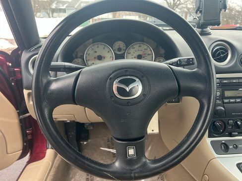 Used 2003 MAZDA MX-5 Miata LS image 26