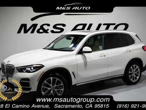 Used 2022 BMW X5 xDrive40i w/ Parking Assistance Package image 1