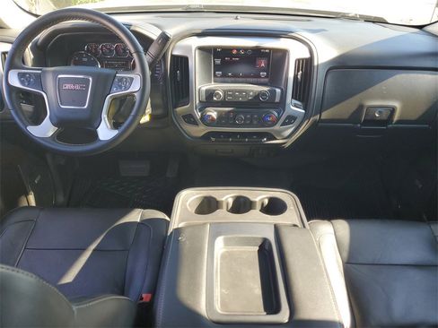 Used 2015 GMC Sierra 1500 SLT w/ SLT Crew Cab Value Package image 10