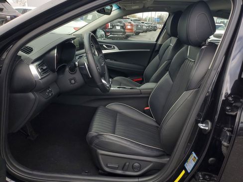 Used 2021 Genesis G70 2.0T w/ Elite Package image 14