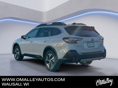 Used 2020 Subaru Outback Touring XT image 3
