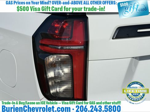 Used 2022 Chevrolet Suburban Z71 w/ Luxury Package AWD/4WD image 38