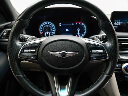 Used 2023 Genesis G70 2.0T AWD/4WD image 31