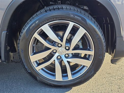 Used 2016 Honda Pilot Touring image 9