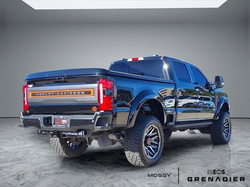 Used 2023 Ford F250 Lariat w/ Lariat Ultimate Package image 7