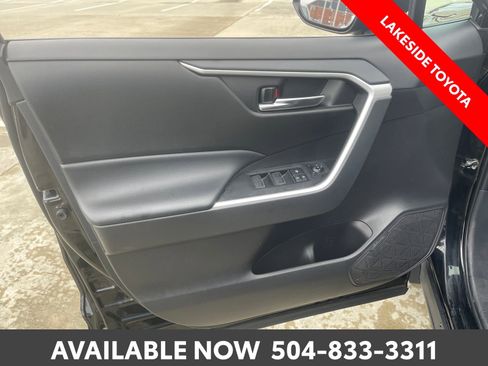 Used 2024 Toyota RAV4 XLE AWD/4WD image 23