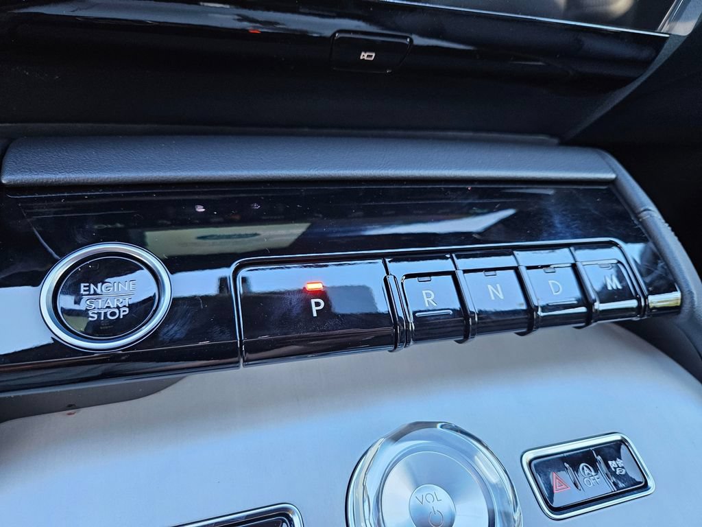 New 2027 Lincoln Navigator Reserve w/ Jet Appearance Package AWD/4WD image 28