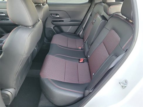 New 2026 Nissan Kicks SR image 12