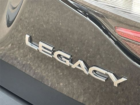 Used 2024 Subaru Legacy Premium AWD/4WD image 10